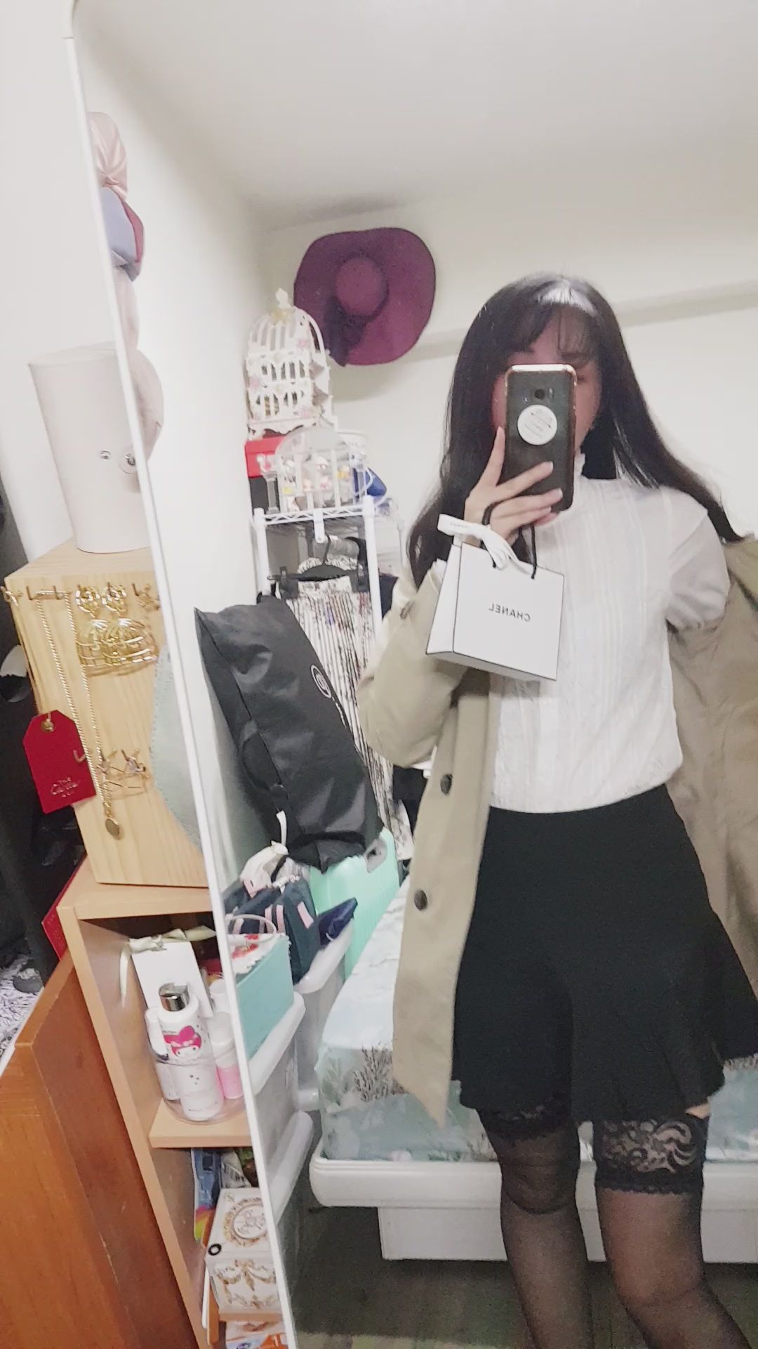 janicee : 回到家的OL💖黑絲高跟鞋👠