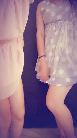 quanna : Q娜跟堂姐一起脫😜
你想要哪一位的小褲褲😈不可以貪心唷