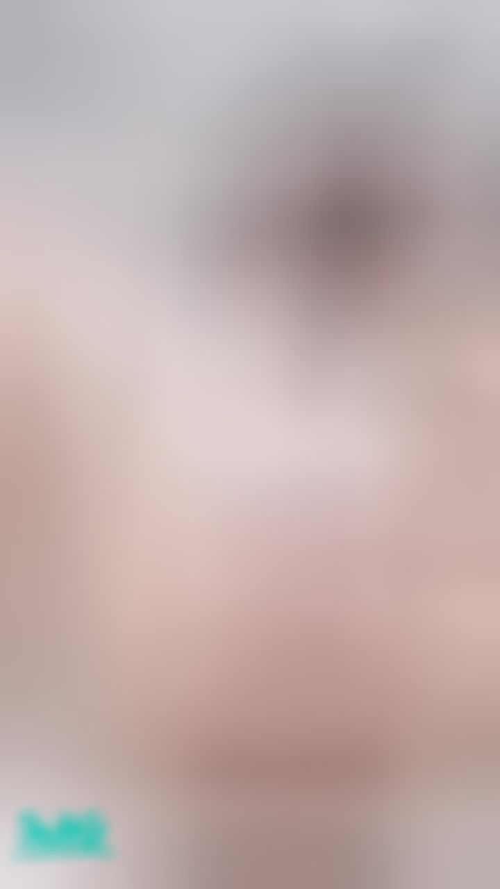 miyukibaby : 扳開美鮑誘惑你👉🏻👌🏻😳💦好想用舌頭幫我舔舔😘💋👅