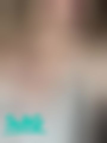 cynthia_lasy : 沒胸也要大深V
好看嗎