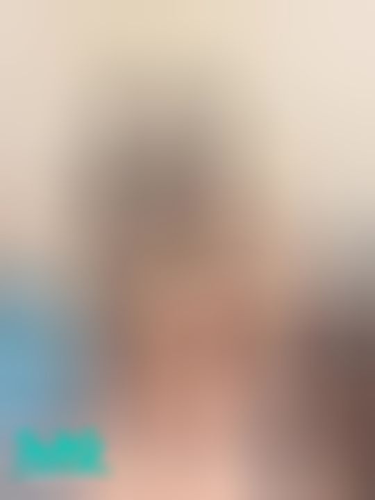 lovemilemile : 蜜璃女王用腳腳欺辱你的肉棒