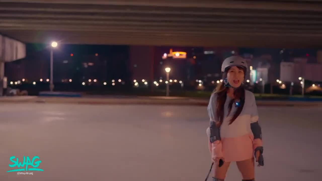 mumuq : 💠生活💠看我第一次玩電子滑板的樣子🤭覺得很cool~ 