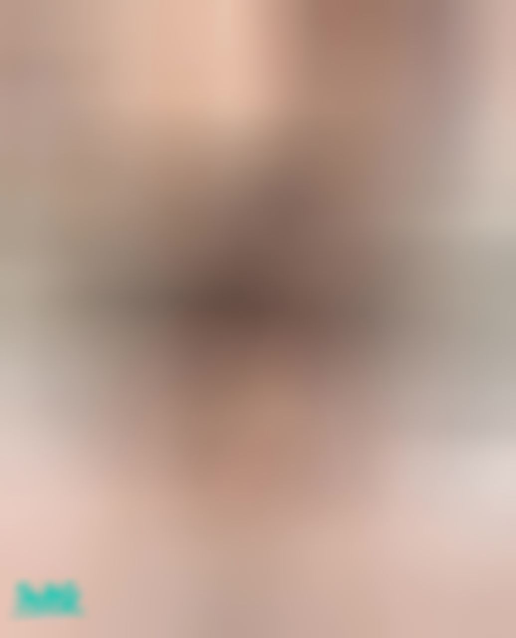 lovesisi : 🔥S曲線網紅模特 偷窺第一視角👙黑色性愛睡衣🔥要喝我的淫水調酒？抽插酒瓶快高潮💦