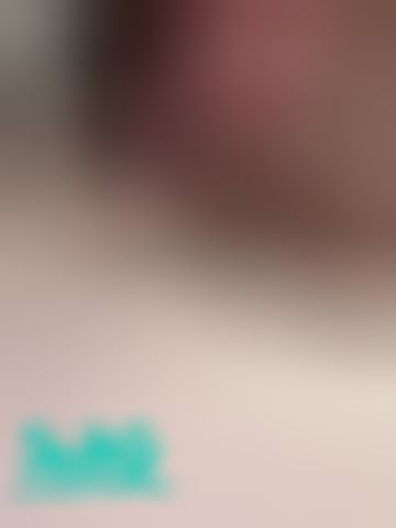alleys : 新粉的龜頭好好吃 幫你整個肉棒弄濕濕 一直抖是太爽嗎？ 被我口交到一直哀嚎的寶貝🥰😂😂😂