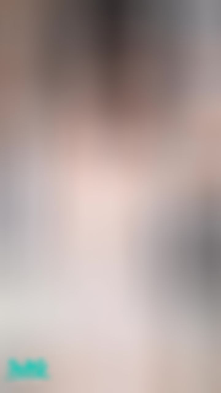 miyukibaby : 🔥🈲舉手綁頭髮超誘惑😳直接拉開揉奶給你意淫💦💦💦