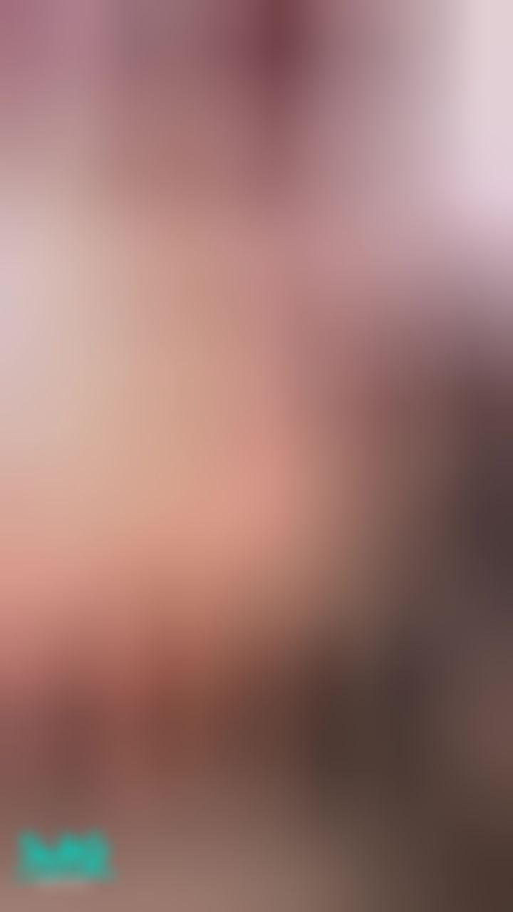 brillianna : dildo in pink pussy