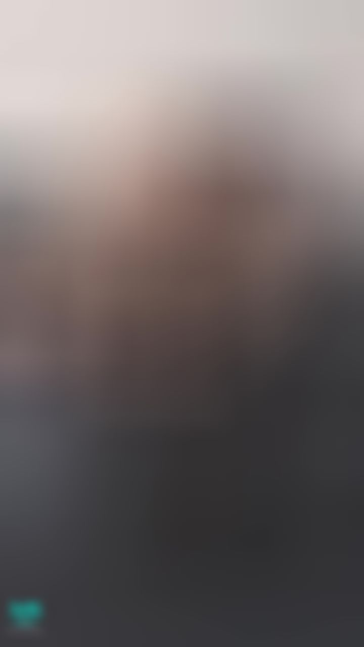 miyukibaby : 💢屁屁對著你搖😍😍想要從後面撲上來嗎？