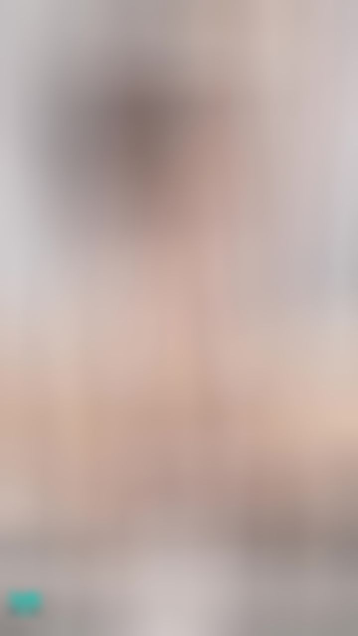 miyukibaby : 超色吐舌表情把你搖到射😍😍👅❤️‼️喜歡m腿開開在上面搖嗎？