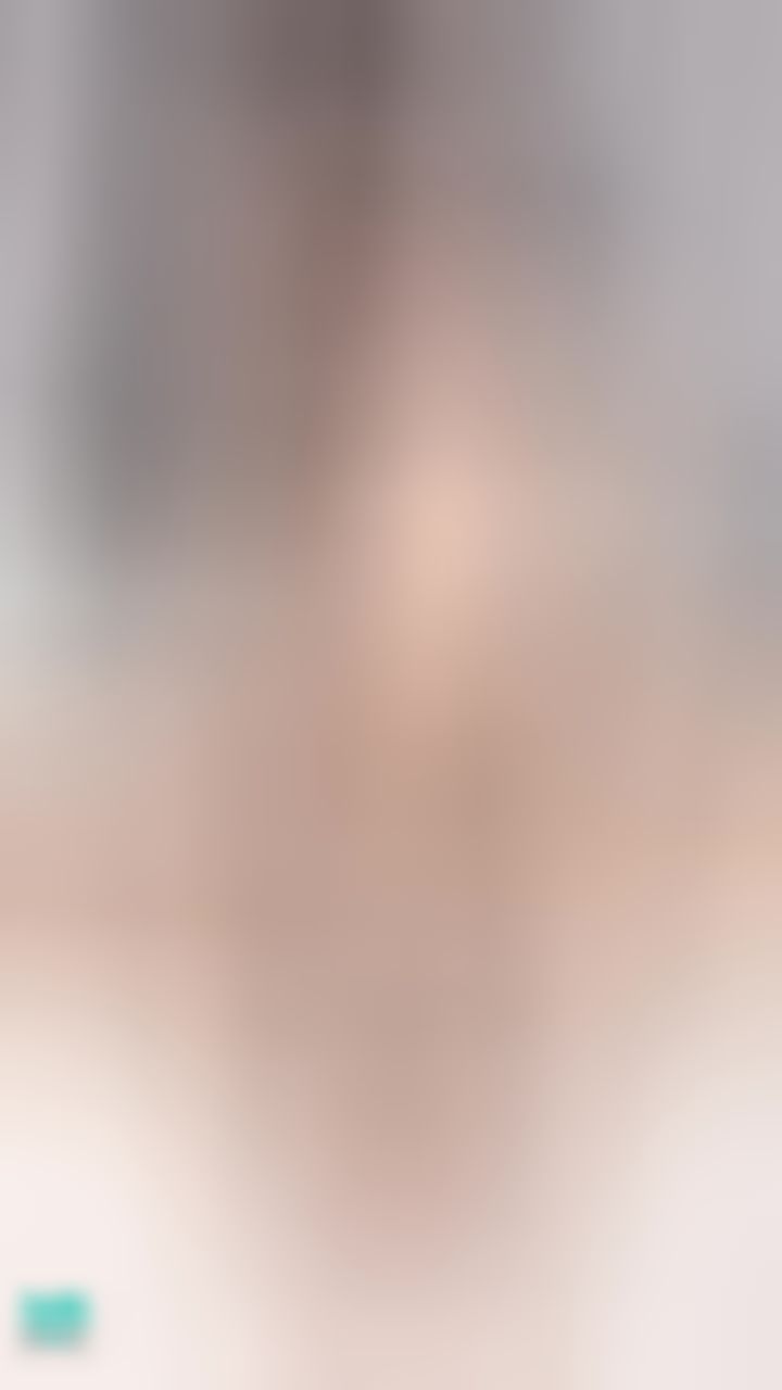 miyukibaby : 淫蕩表情色誘..全裸足交踩寶貝的棒棒好嗎？😍❤️🍌🍌💢⬆️💦