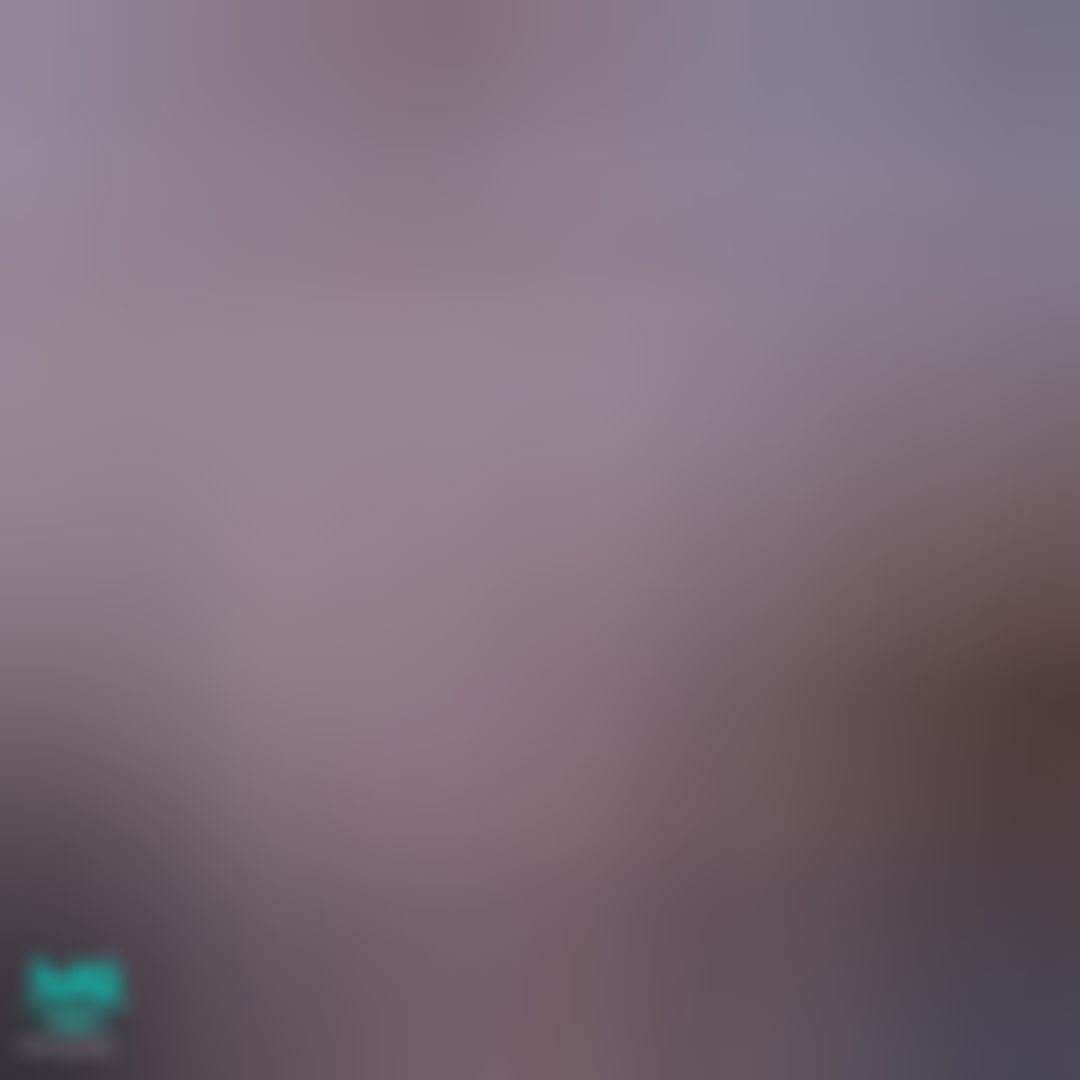 sexyylady : 🔥🔥妹妹露脸全裸自慰秀粉色鲍鱼流出了很多淫水会让你忍不住打手枪🔫🔫🔫