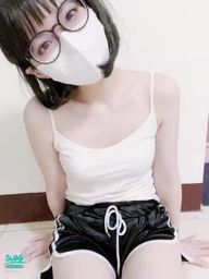w******x : 11/4 晚上九點開播🤍性感真理褲
來看小雪挑戰穿真理褲吧!
小雪恢復元氣了,期待看到各位哥哥們😚
短髮+眼睛新造型 戴第一次就把瀏海弄壞了😭
來直播間告訴小雪喜不喜歡新造型喜歡😘
如果開票會有哥哥想買嗎?
#真理褲 #貧乳 #短髮 #小隻女