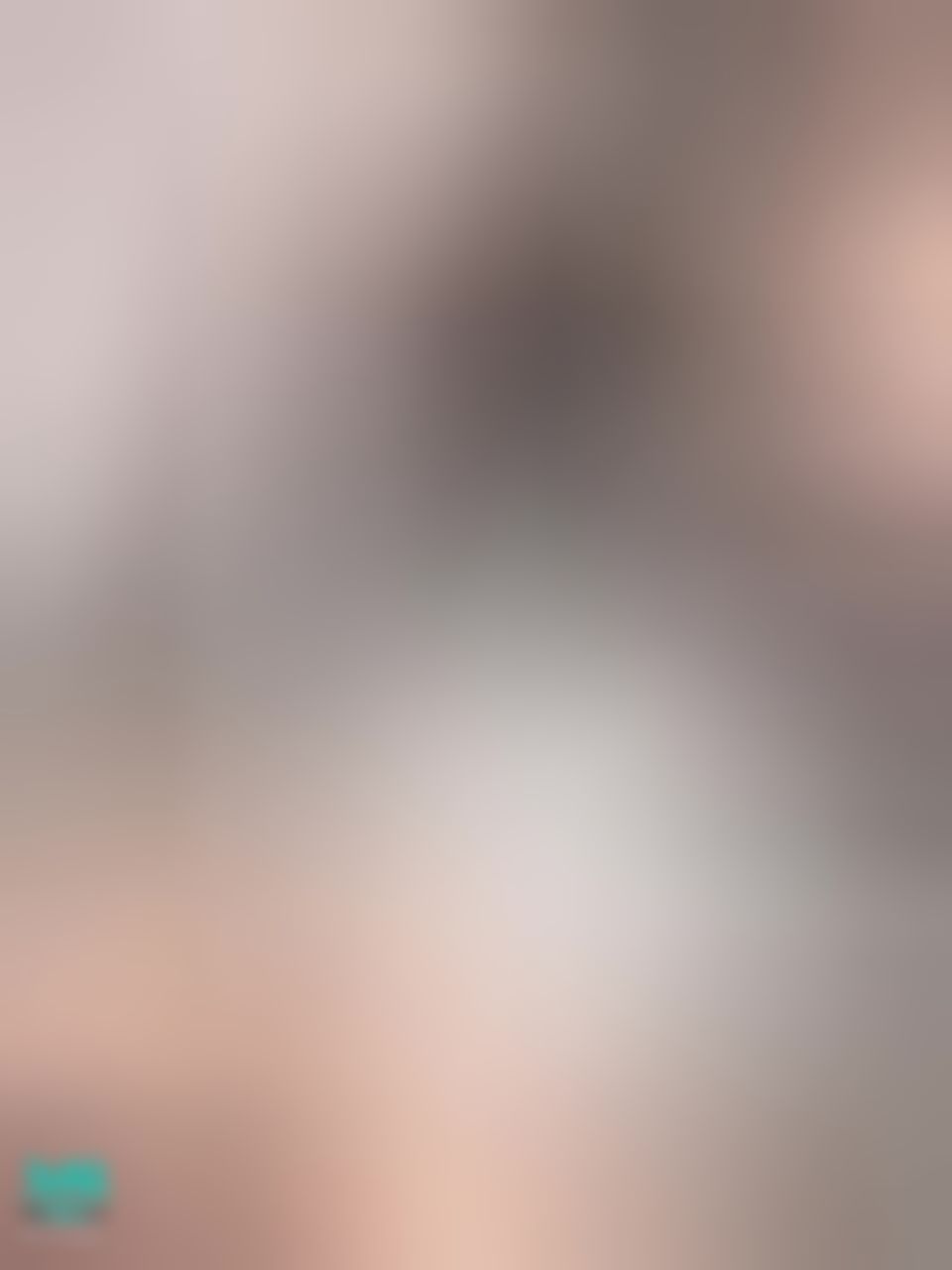 nanababe : 又不小心吃飯露內褲 坐我對面的粉絲真幸福