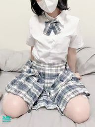 w******x : 好喜歡套很有JK感覺😍
準備新上架一些影片和室友一起拍的:)
#制服 #貧乳 #角色扮演 #可愛