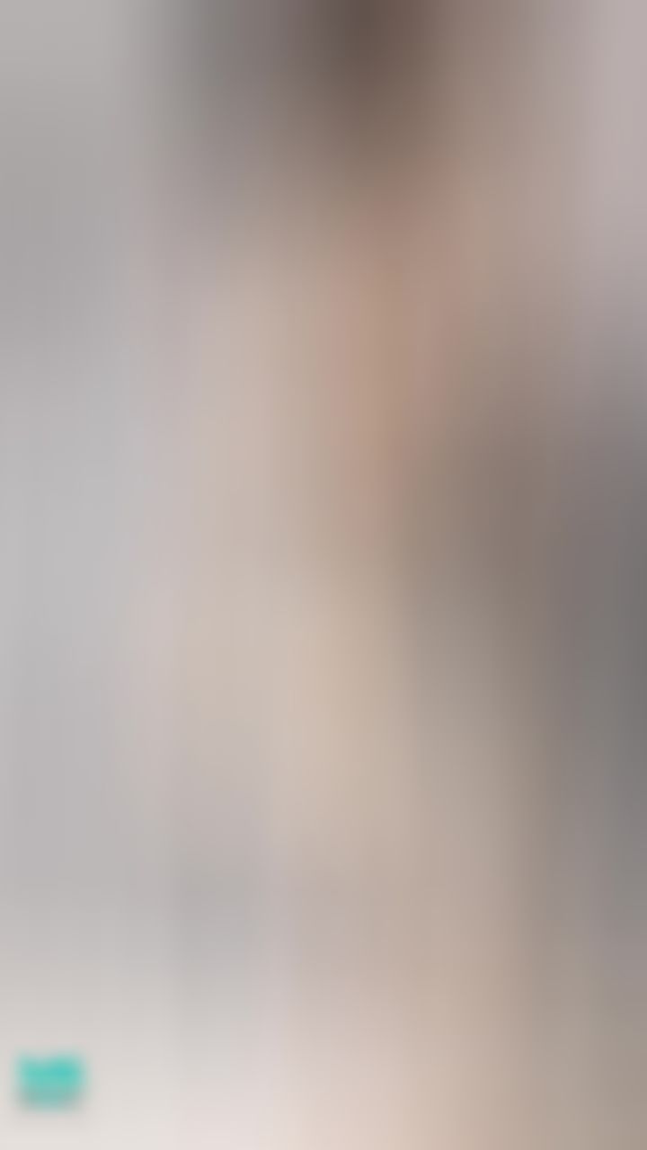 miyukibaby : 🔥🈲偷窺視角穿絲襪😳好喜歡我的絲襪大長腿嗎？
