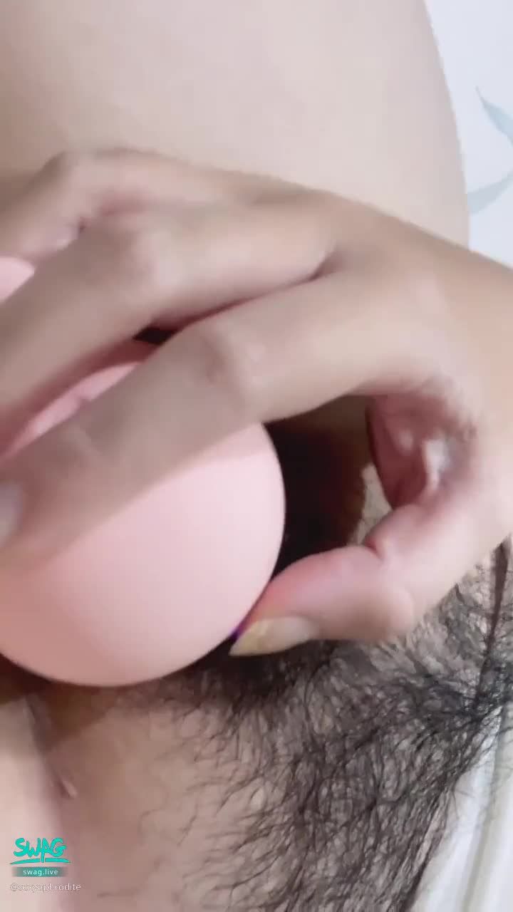sexyaphrodite : 摳摳 小穴