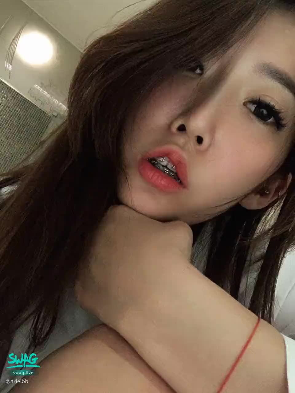  : how lucky to meet you

#純約會特價中
#長腿
#愛子
#大奶
#潮吹女王