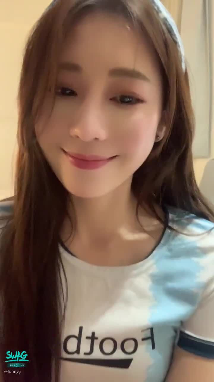 funnyg : 眼睛很痠 感謝文得先發‼️

很久沒有參加比賽了
倒數時刻跟大家一起緊張🤯

也非常感謝大家的應援和支持
讓我到下一階段
我會繼續加油～
也希望接下來哥哥弟弟們還能來直播間、買片發指令看表演～

非常感謝睿董❤️❤️❤️發大財🫶🏻🥹🥹
也感謝弟弟❤️❤️🫶🏻
也感謝禮物應援的大家

🇦🇷⚽️⚽️阿根廷加油～🇦🇷⚽️🇦🇷🇦🇷⚽️🇦🇷