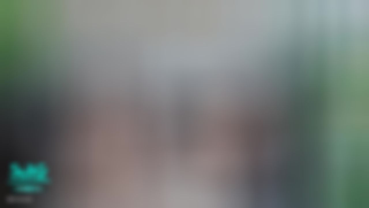 miind : Me and Natalie have fun sucking whipped cream and enjoying🎂🧁😋