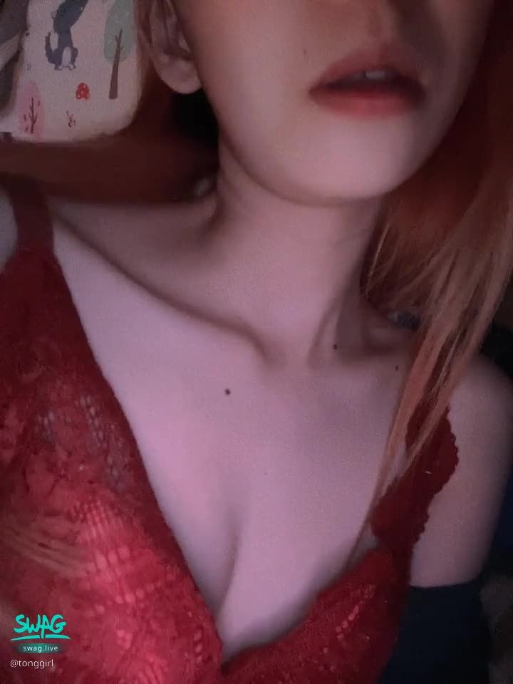 tonggirl : 騷貨娜娜來溫暖我🤤#娜娜#奶#性感#誘惑#sexy
