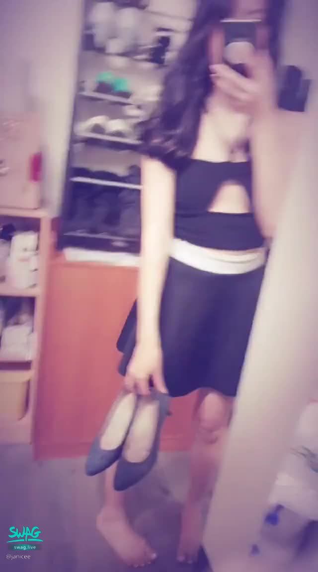 janicee : 踮起腳，穿上高跟鞋👠