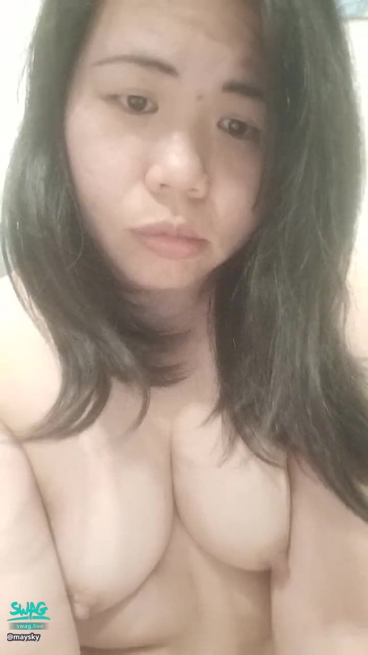 maysky : 很想要沒哥哥幫忙怎麼辦？只好自己來了 🙈