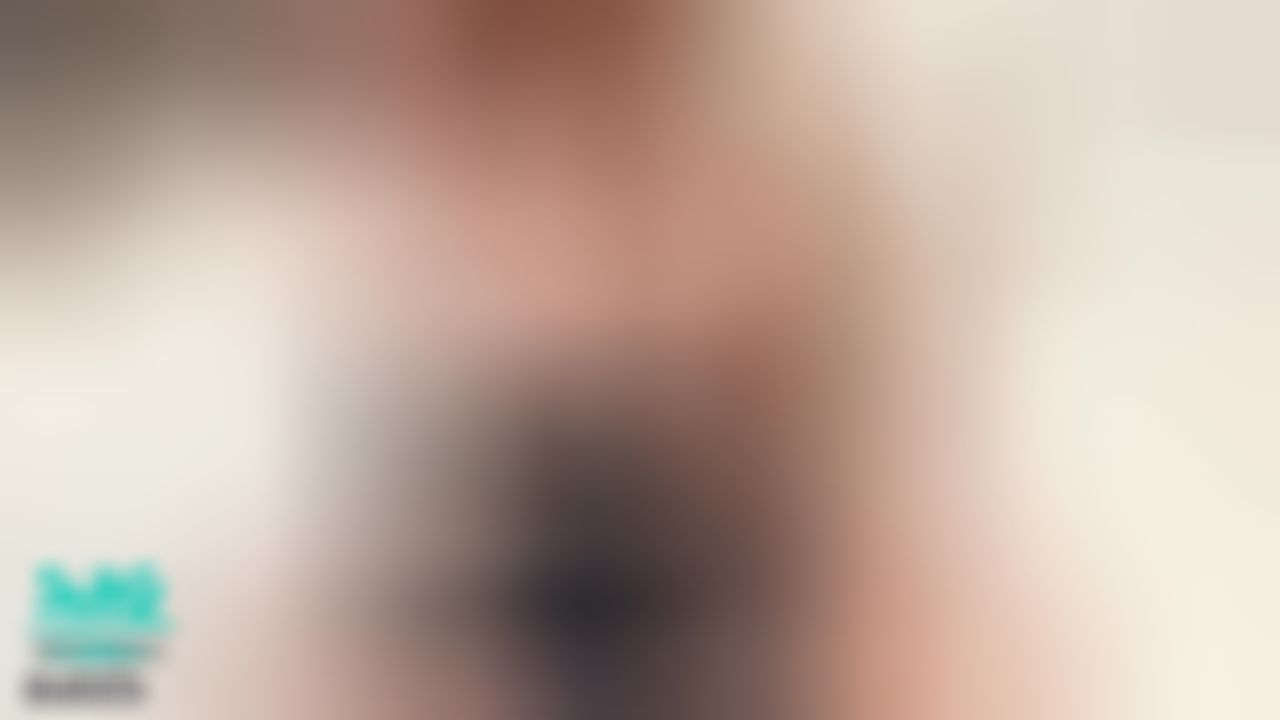  : 