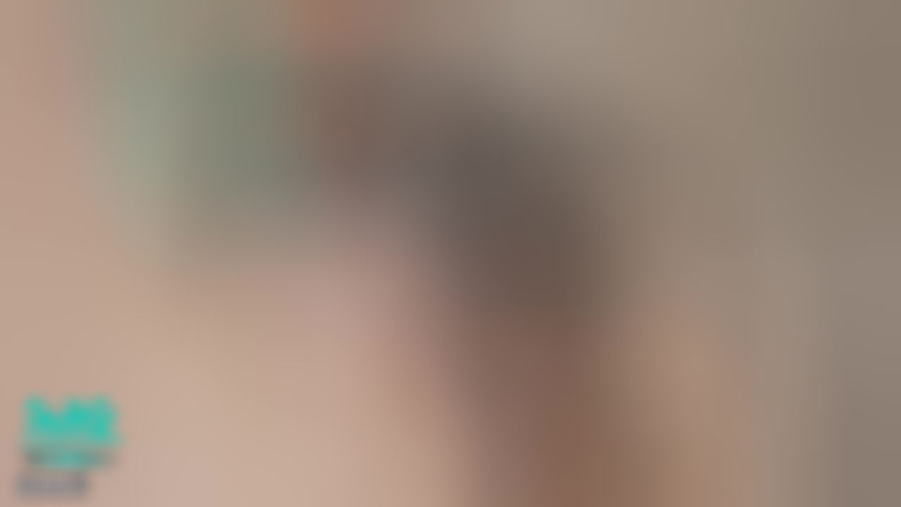  : 