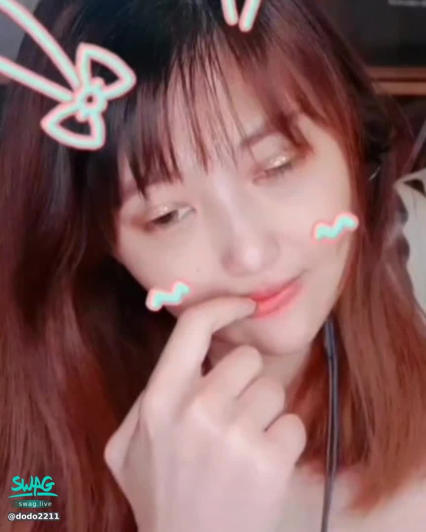 w******o : 我不喜歡被困在一個地方
我不喜歡被困在一個地方🌐
可我喜歡被困在你的身旁🫂