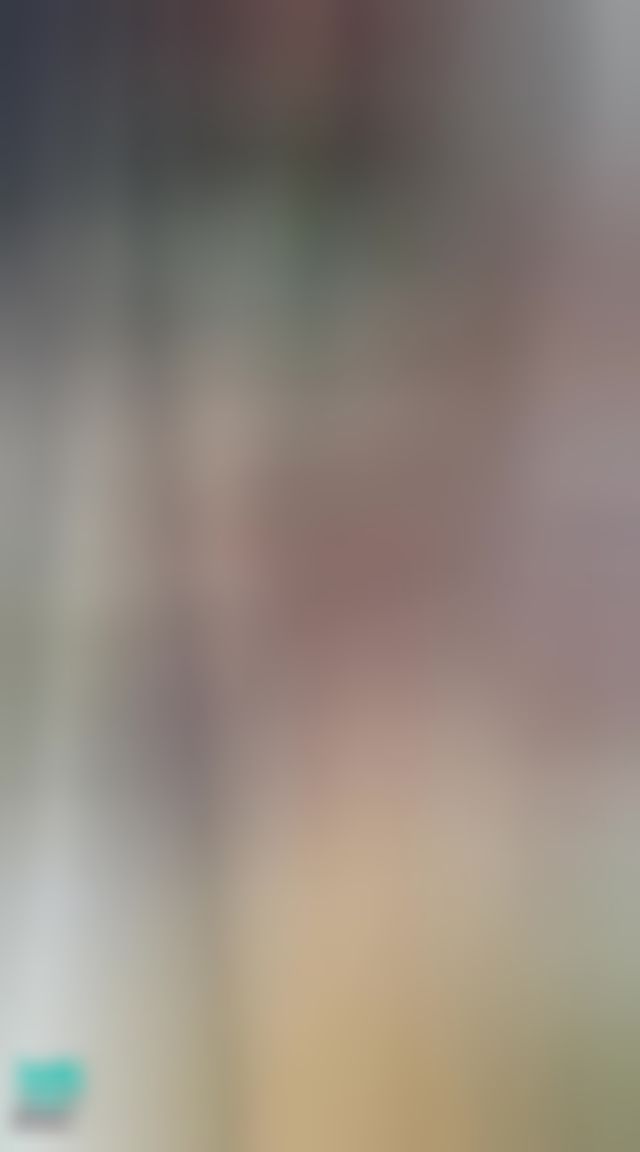 janicee : 渾圓的下乳😈
洗完澡出來，發現這個角度很性感💙
用手指戳戳渾圓的下乳💋
性感的裸體💓
#Naked 💗
#鎖骨 #裸體 #胸部 #罩衫 #sexy