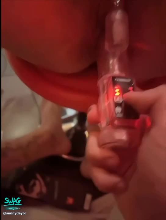  : 