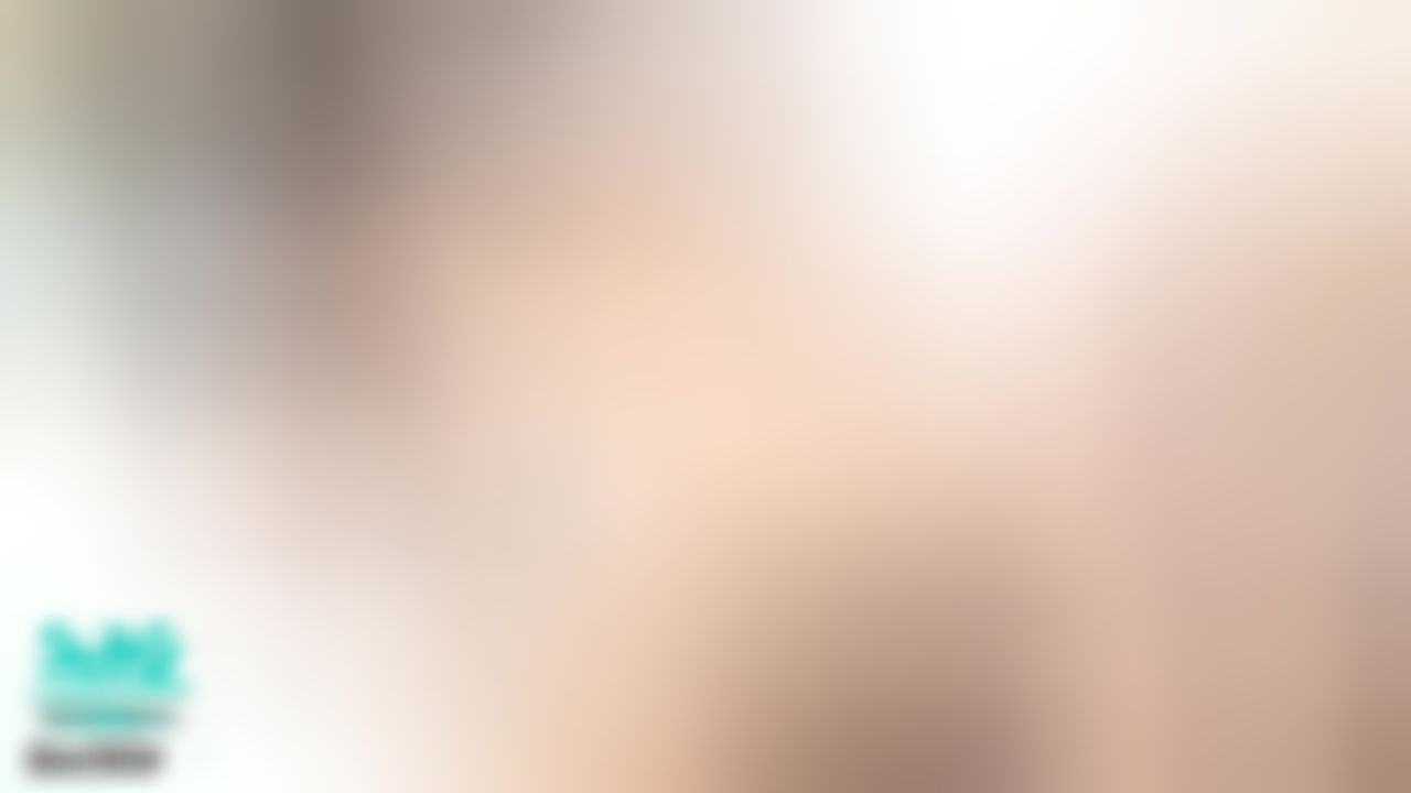  : 
