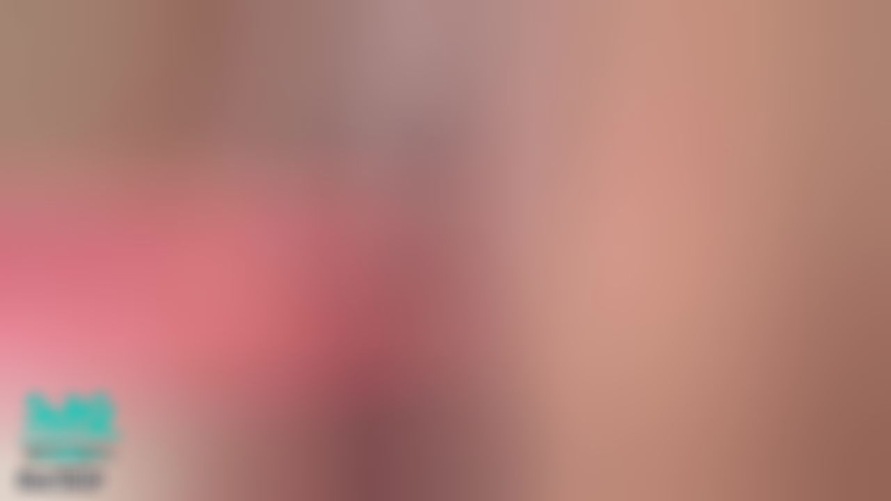  : 