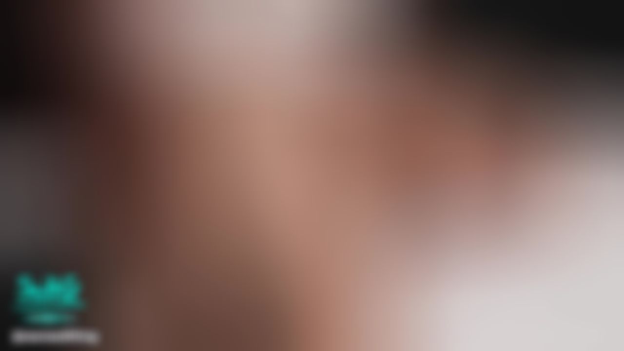  : 