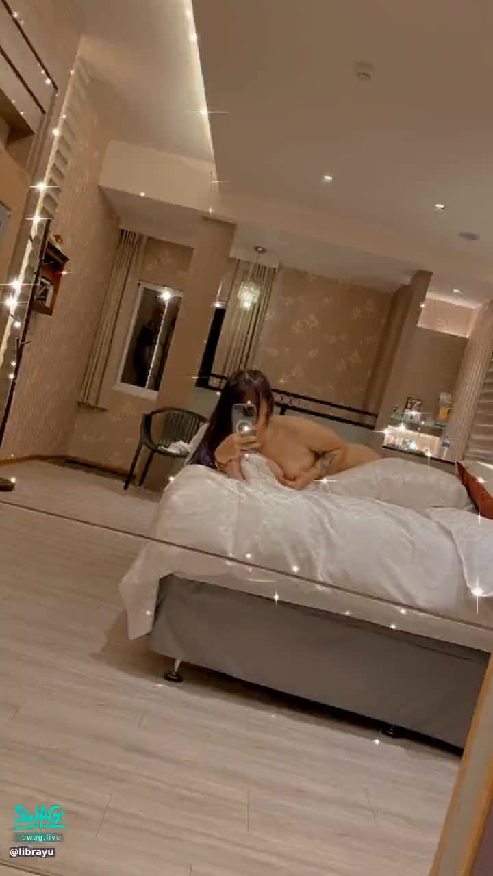 librayu : 小哥哥✌🏻好強，最喜歡被大🐔八操！一個不小心連續兩天～兩位小哥哥都讓🐟噴水了💦害羞🤫舒服！好爽🥰濕