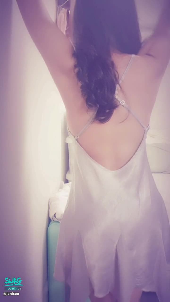 janicee : 睡衣與內褲💖