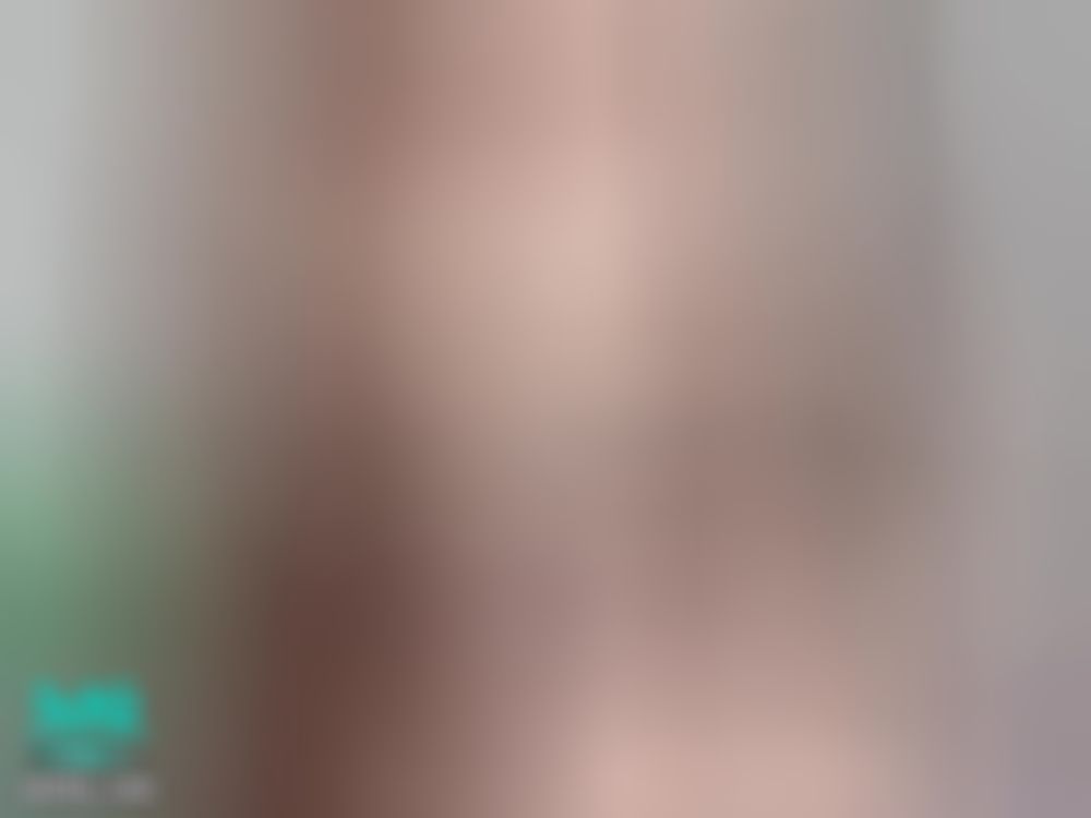  : 