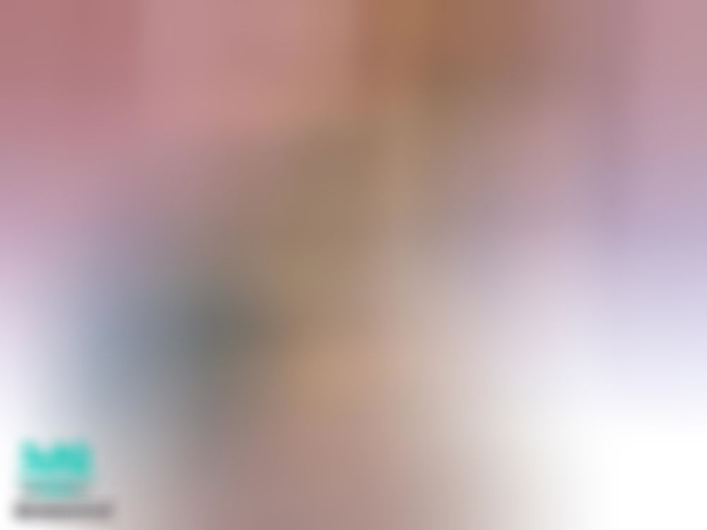  : 