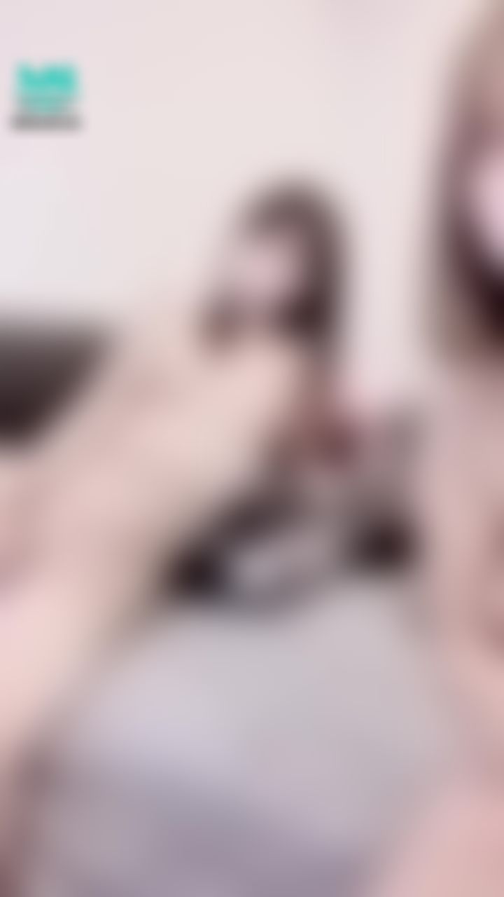 chunleee : play pussy 3 girls