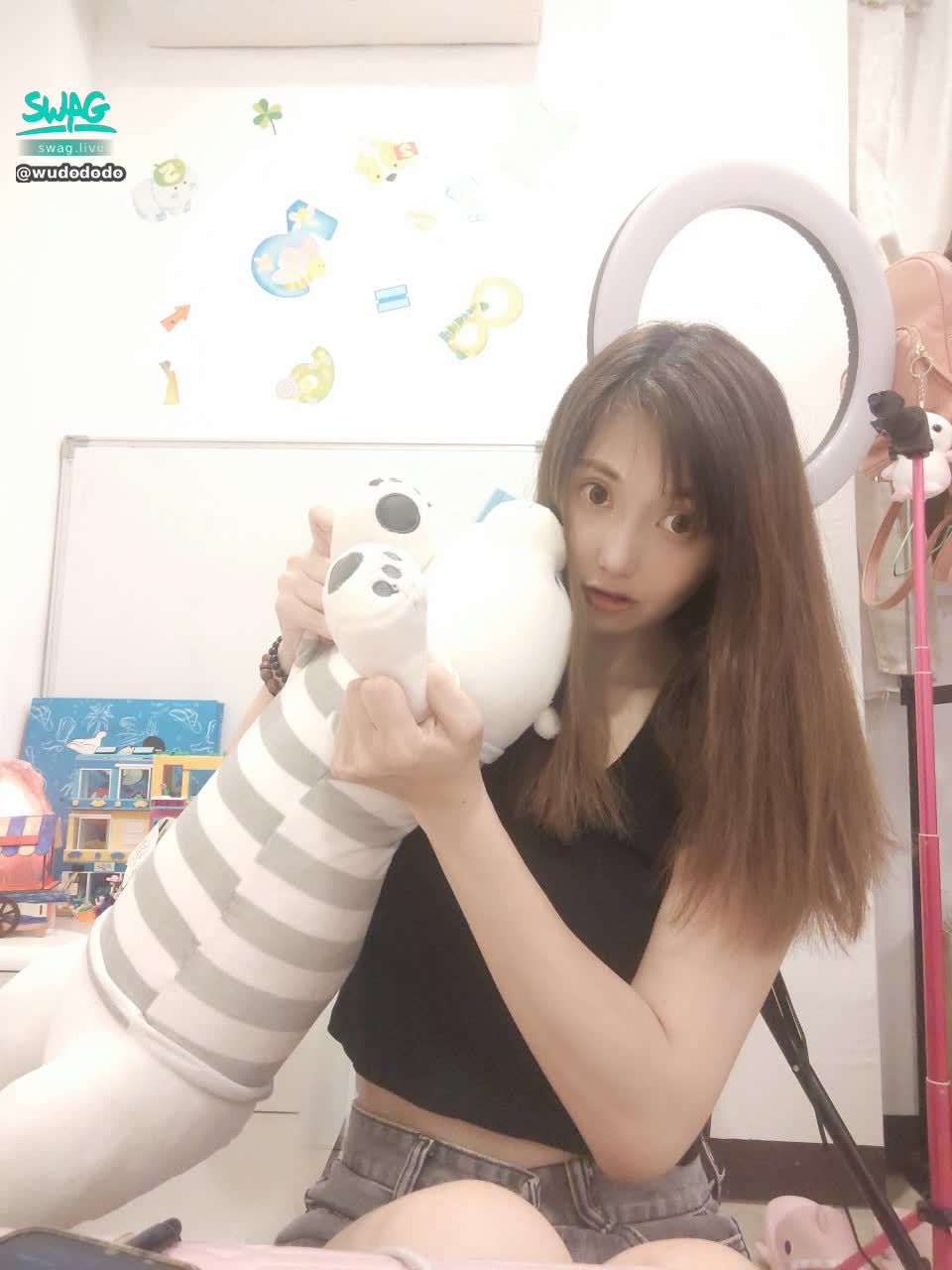 w******o : 熊熊陪伴之性感