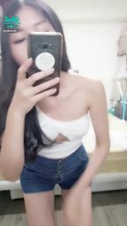 janicee : 拉起短褲露出美臀微笑線😍
露出下半球的挖空💙
黑色膝上襪的絕對領域💓
Semisphere😈
#鏤空 #長髮 #小可愛 #sexy #絕對領域 #膝上襪 #美腿 #鎖骨 #短褲 #南半球 #下乳