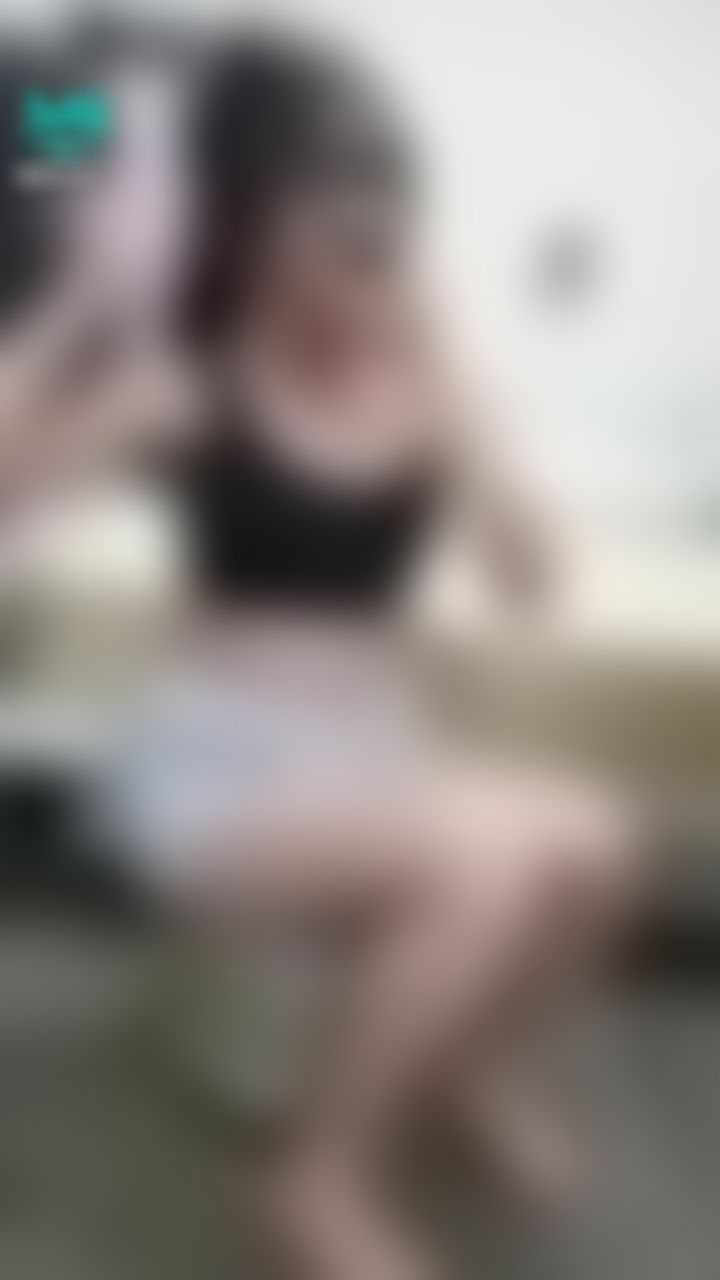 janicee : 彎腰的視角