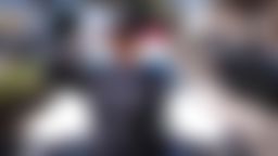 eaglejp : 女警吉澤負責街上的安全,無論是面對偷內褲的小偷,還是拘留所的犯人,面對可能藏在下半身的武器,吉澤發揮警察魂用嘴將之取出。面對重刑犯也會特別用美人計打聽消息。