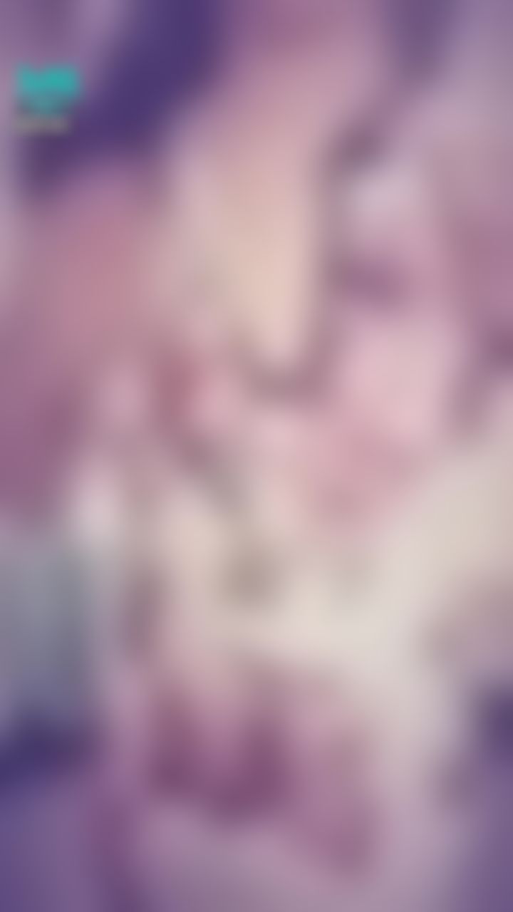 : 脫掉旗袍，曝光小褲😈