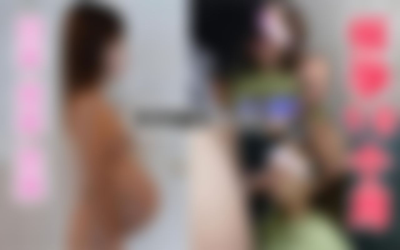 japanese_real_amateur : 「日本本物素人少女】臨月、妊娠１０ヶ月、出産間近！溺愛する旦那に内緒で、初撮影に挑戦！！美人主婦にイマラチオしまくり！！