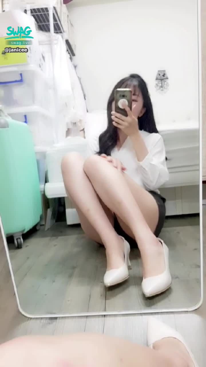 janicee : OL高跟鞋M字腿