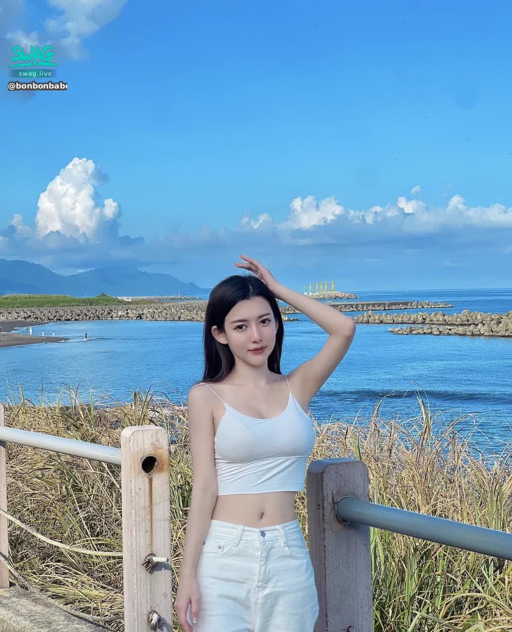 bonbonbabe : 我回來囉！誰想我的？