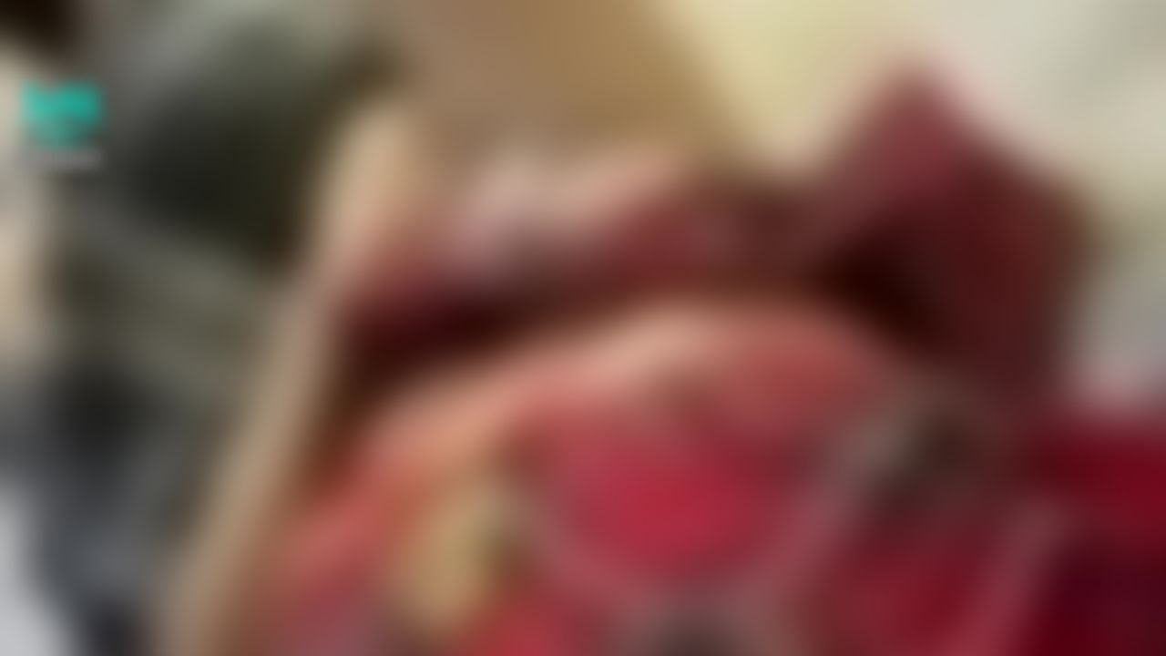  : College student tits