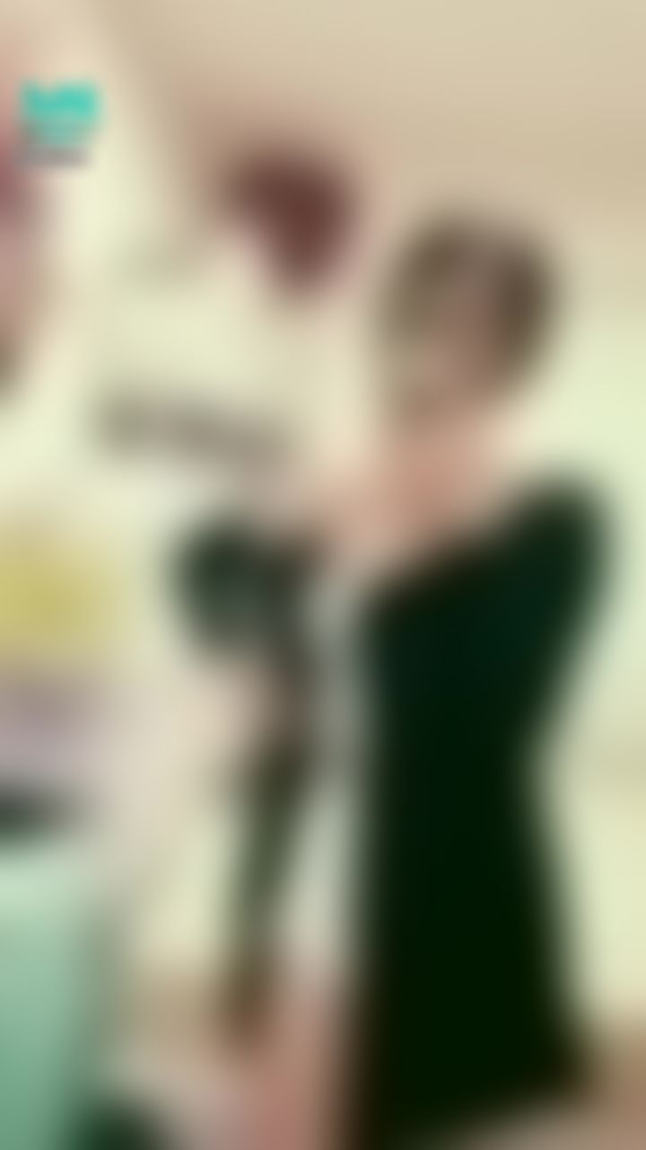 janicee : 露出內衣😈