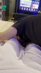 sex_libi : 沒說停不准停
給我舔乾淨~
舔到自己硬硬還是不准停
