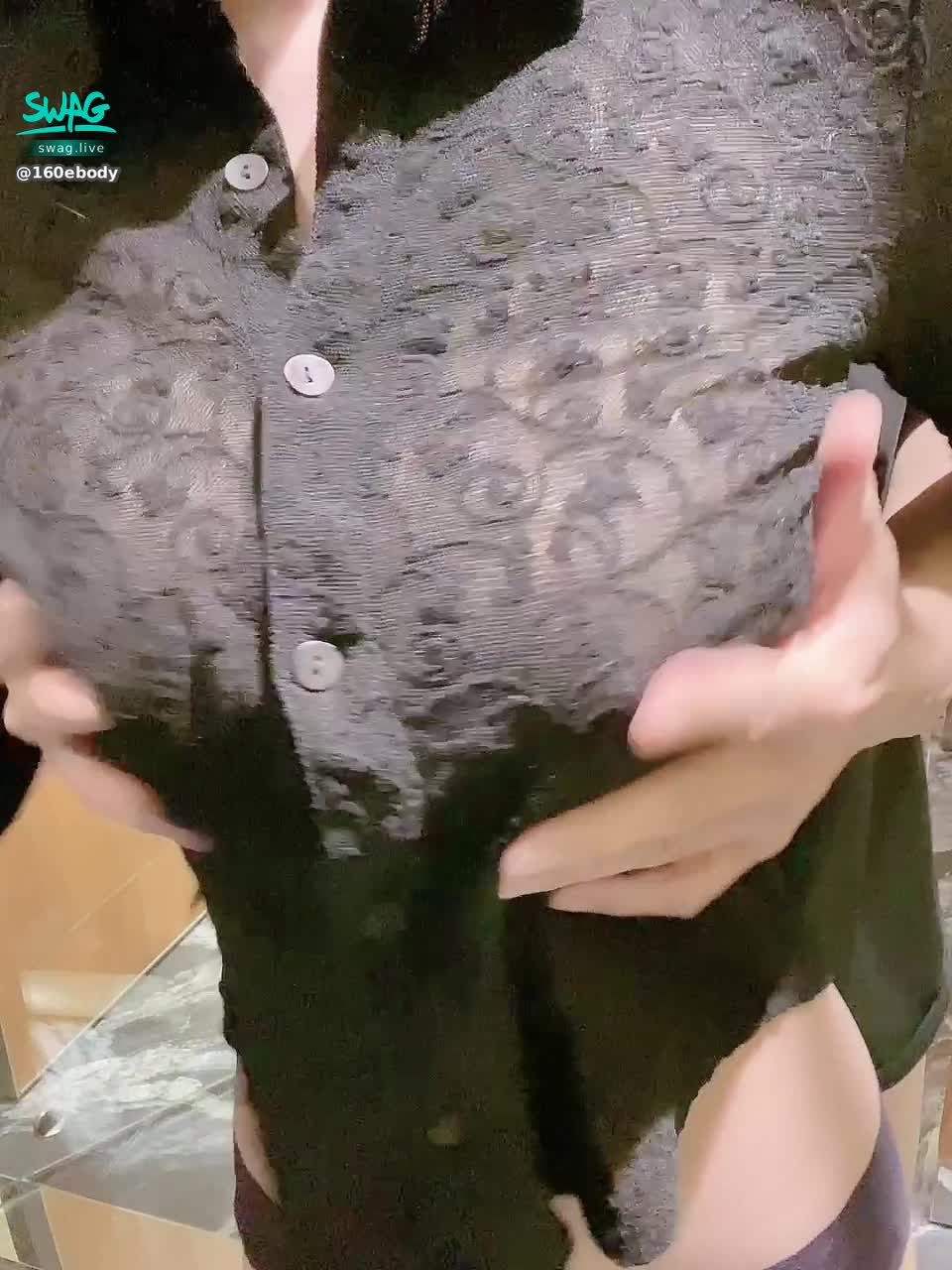 160ebody : 吃完晚餐吃我🥂